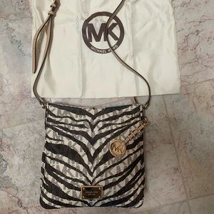 Michael Kors purse. Barely used